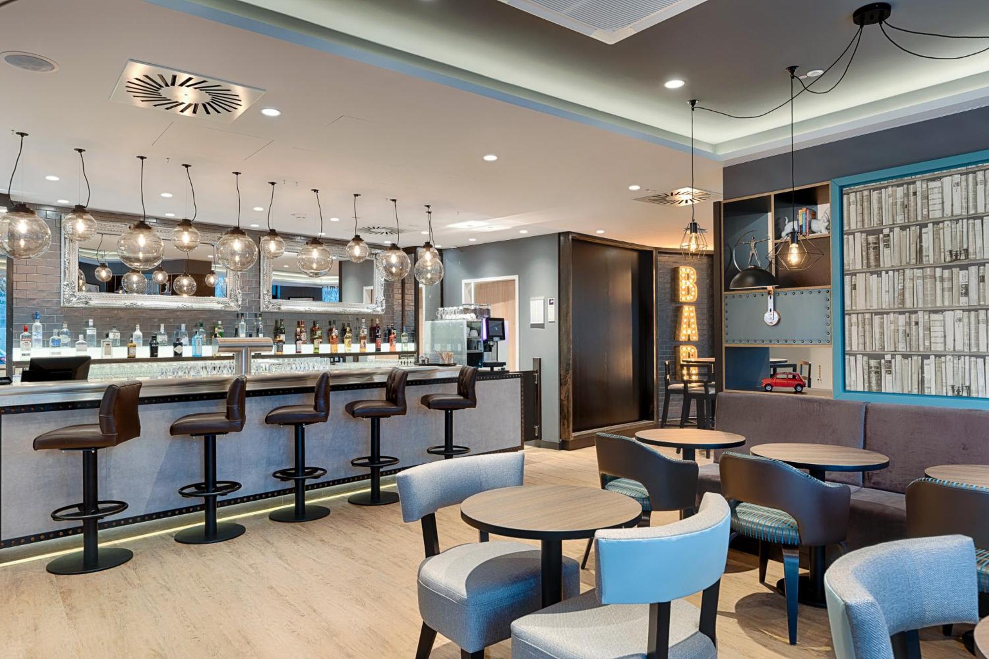 Premier Inn Berlin City Wilmersdorf Экстерьер фото